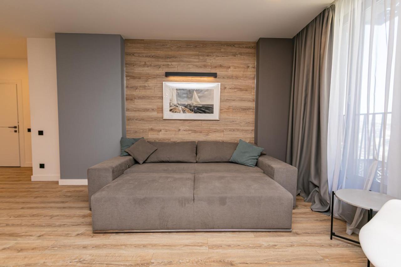 Petrovdom 190-199-216 In Spacious Apartments At Rc New York Concept House Kiev Buitenkant foto